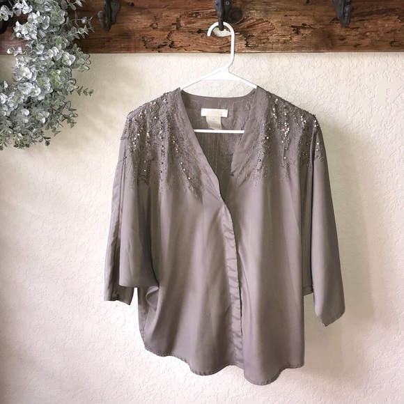 Taupe blouse - Picture 1 of 1